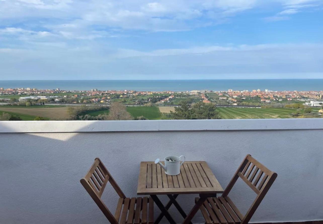 B&B Villa Alma San Costanzo Eksteriør billede