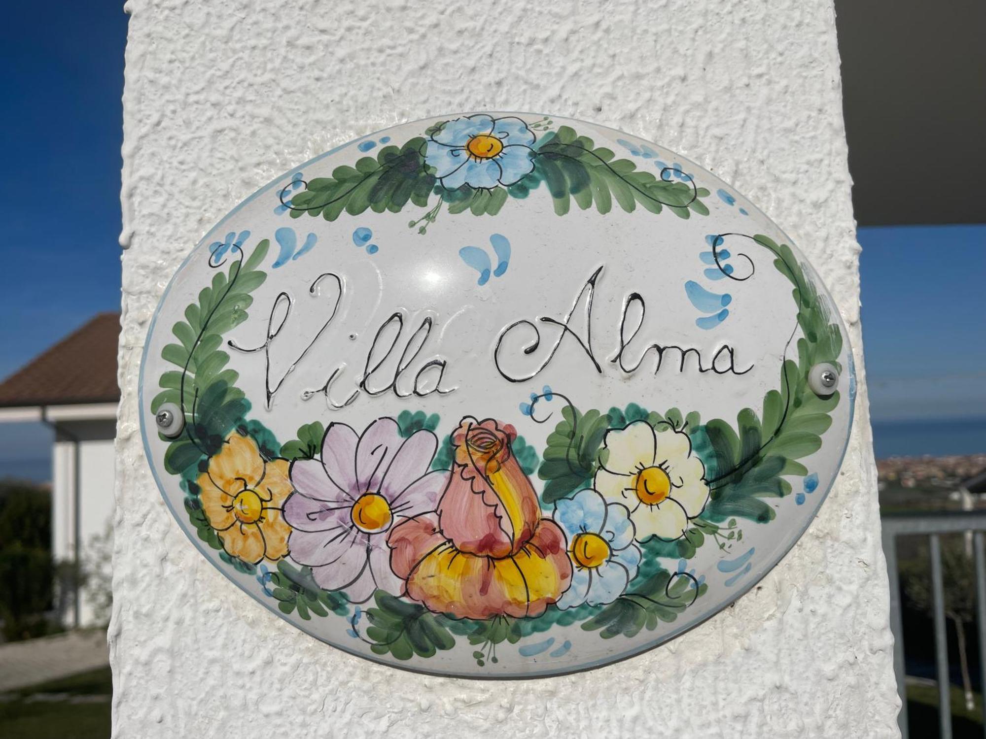 B&B Villa Alma San Costanzo Eksteriør billede